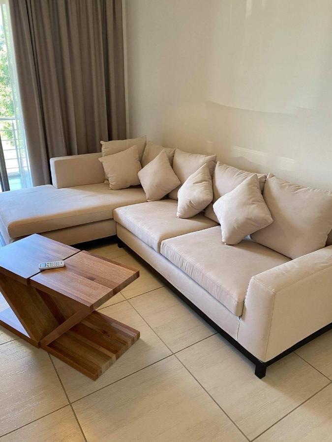 Flic-en-Flacq Westwood Apartments מראה חיצוני תמונה