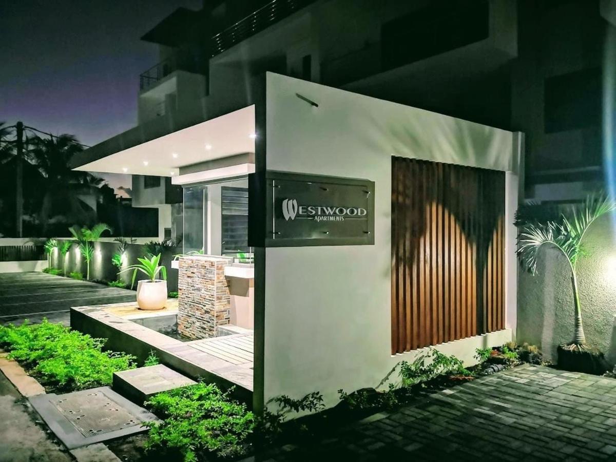 Flic-en-Flacq Westwood Apartments מראה חיצוני תמונה